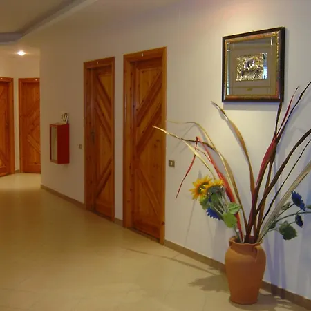Отель Stella Marina 3*