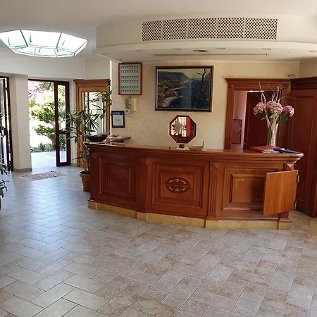 Stella Marina 3* Капо-Ватикано